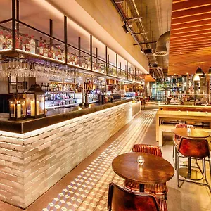 Otel Ibis Canning Town ***