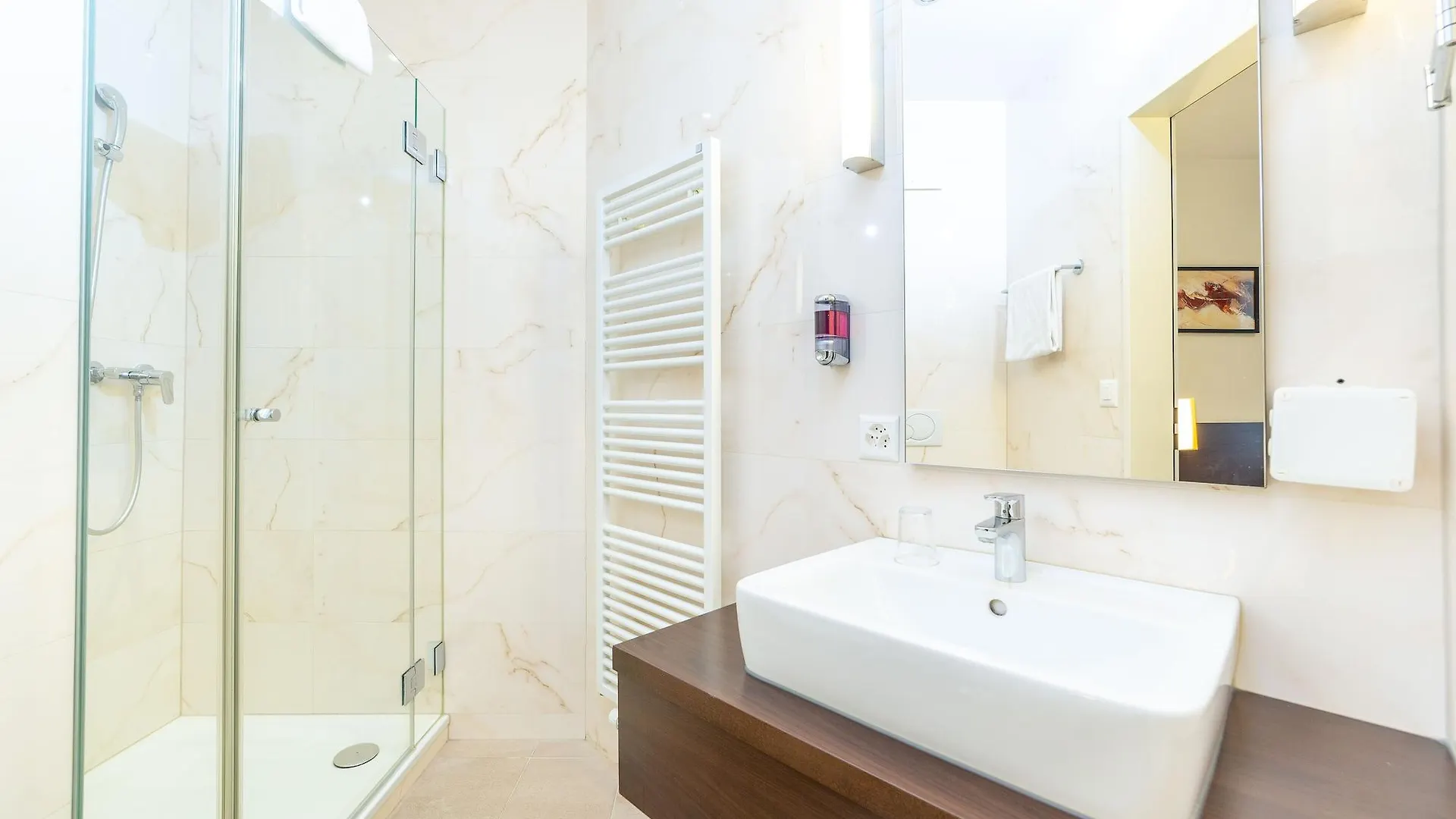 Hotel Rheinfelderhof Basel 2*,  Switzerland